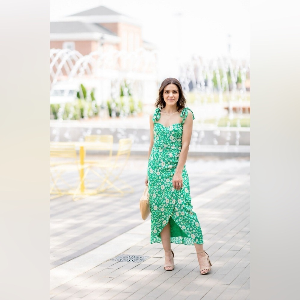 Revolve WAYF tie/strap bustier green floral dress with slit size 8